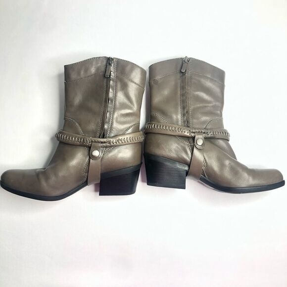 B MAKOWSKY Husdon Gray Leather Harness Western Boots - Picture 2 of 8